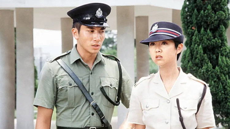 俄罗斯转体：训练腹斜肌的理想选择