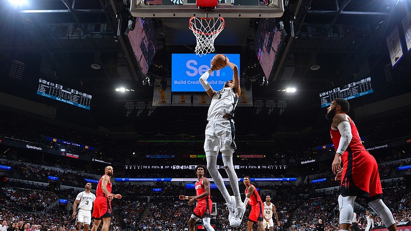 TOP时刻_Top系列：27日NBA最佳时刻_Top系列：27日NBA最佳时刻_27日NBA最佳助攻米切尔击地背传小秀操作_高清1080P在线 ...