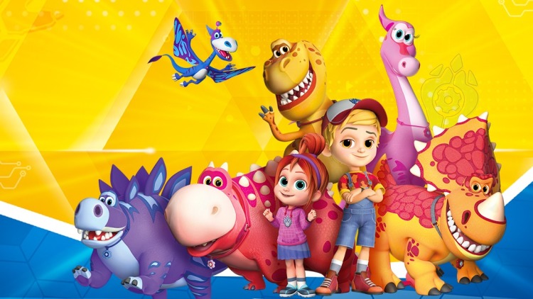 夏日天空的那匹红马