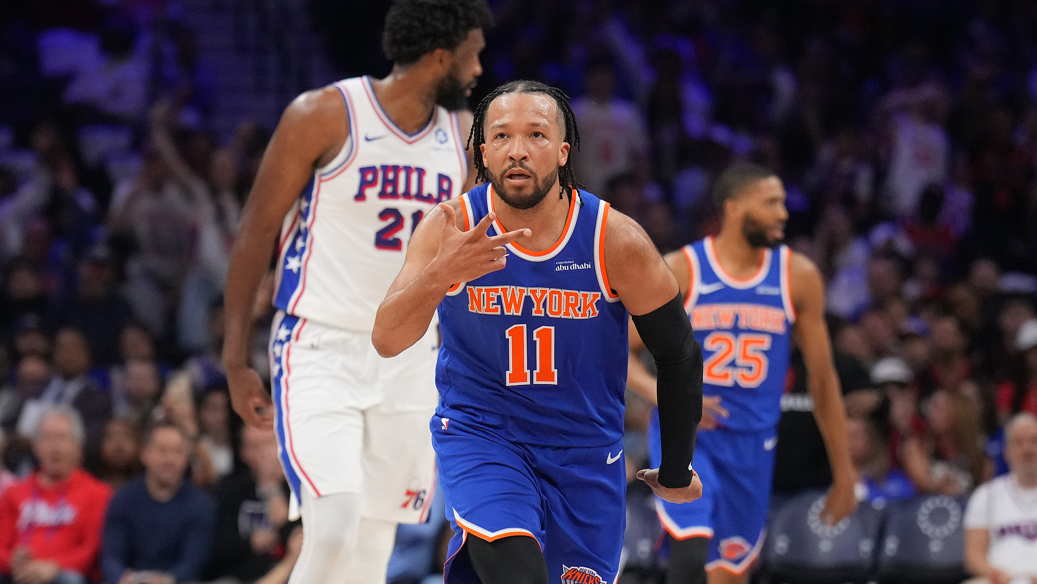 TOP时刻_Top系列：11日NBA最佳时刻_Top系列：11日NBA最佳时刻_11日NBA五佳球里德直塞传球撕裂防线布伦森连取5分击溃对手 ...