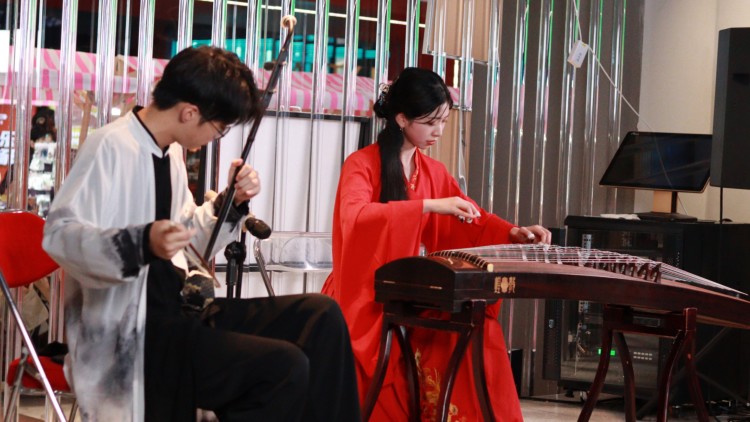 拾荒七年退婚爆出惊天身份：重塑人生