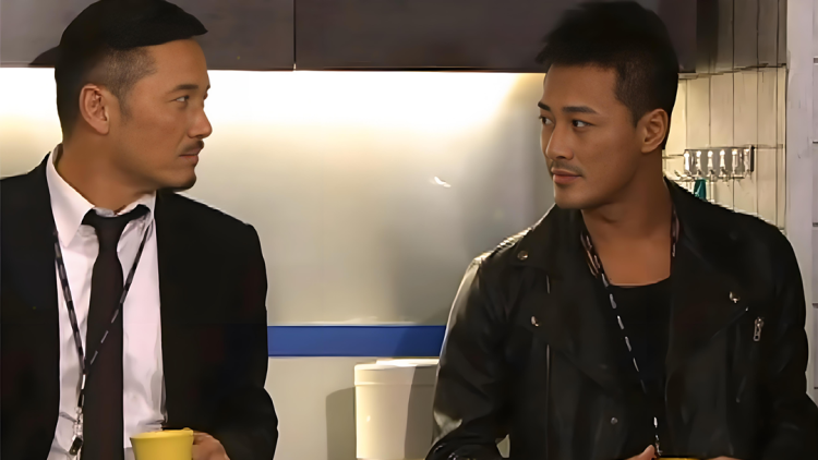 部署定向天线：提高信号传输效率